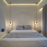 Margarenia Apartahotel