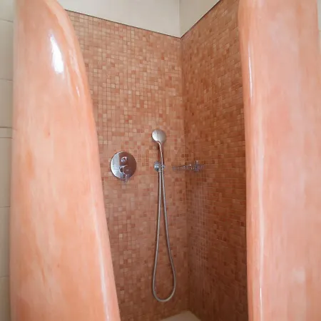 Margarenia アパートホテル ペリッサ