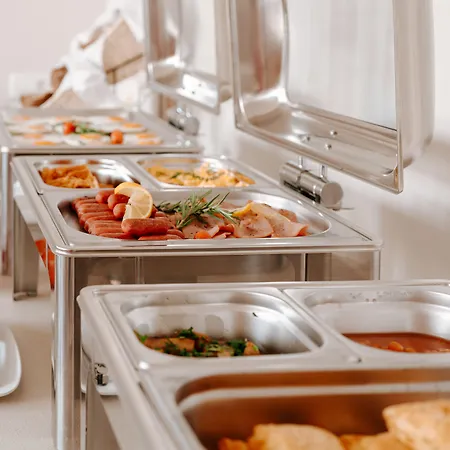 アパートホテル Margarenia ペリッサ