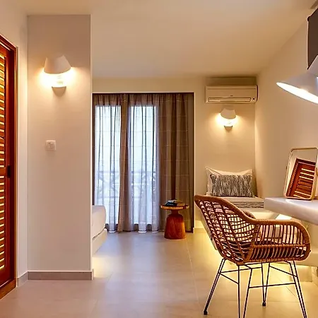 Apart-hotel Margarenia Perissa (Santorini)