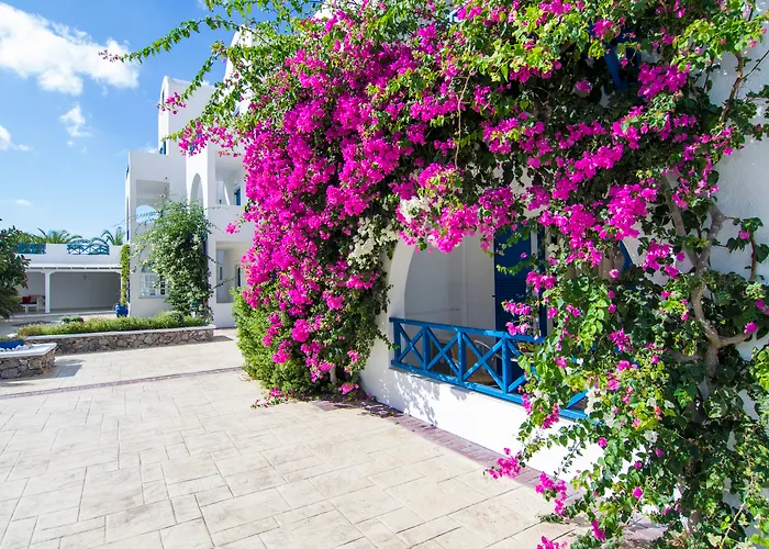 Margarenia Perissa (Santorini)