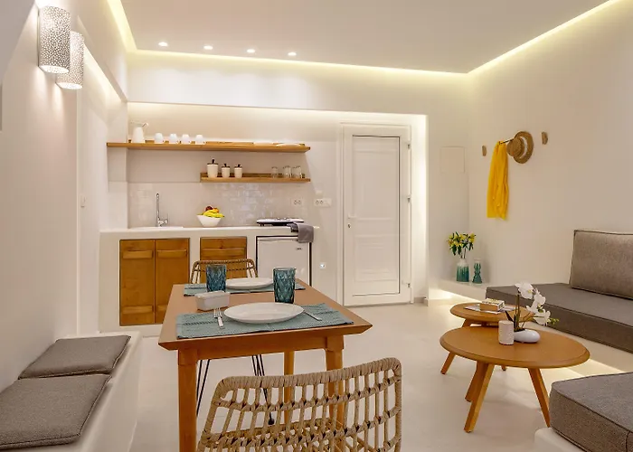 Margarenia Perissa (Santorini)