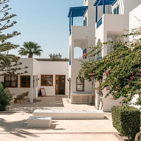 Margarenia 2* Perissa (Santorini)
